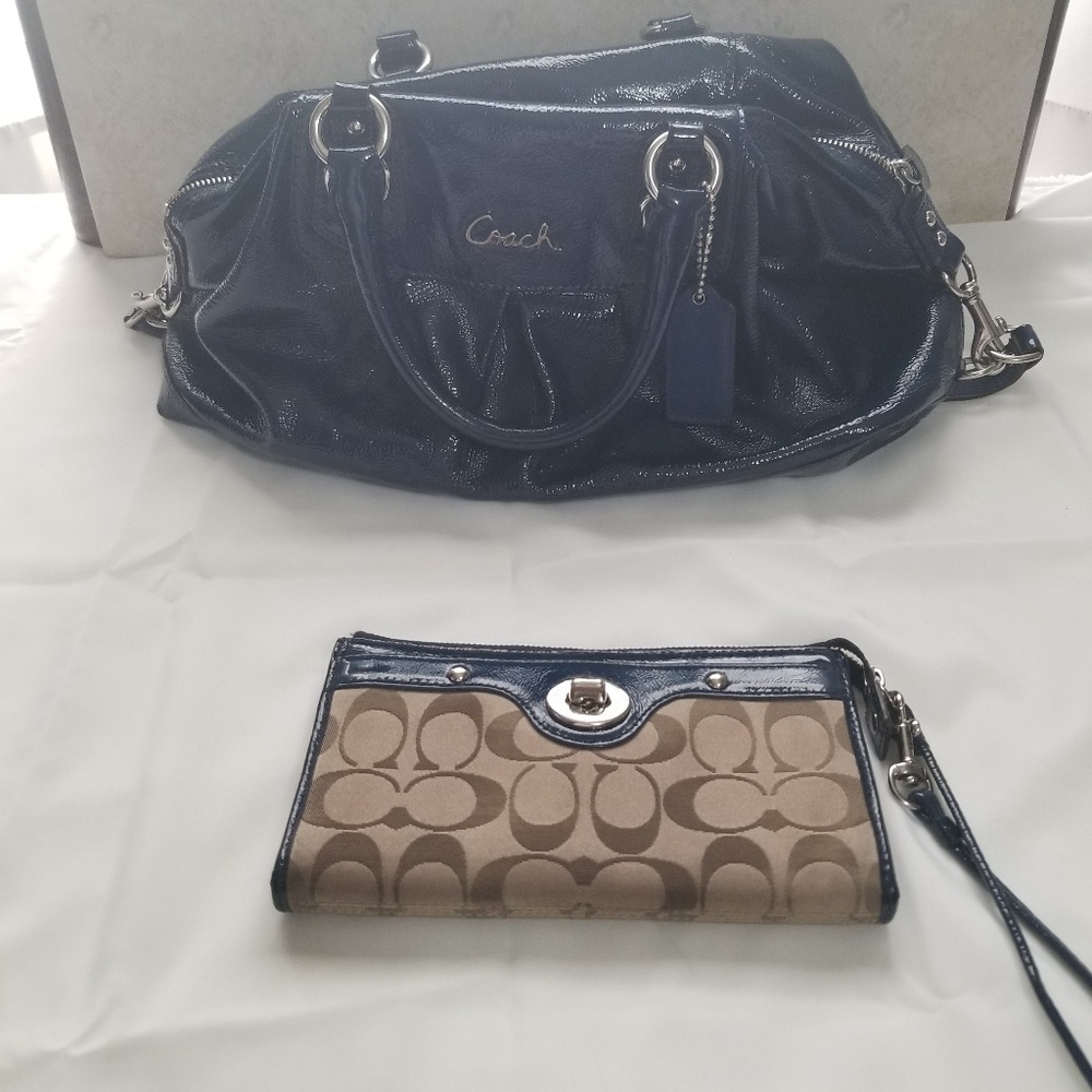 Teal blue Coach purse with matching wristlet